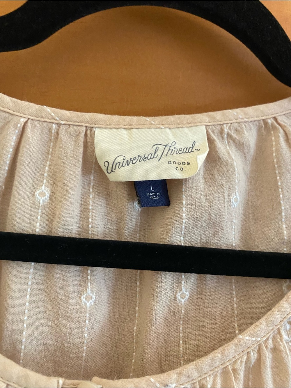 Universal thread puff sleeve blouse - Picture 3 of 5
